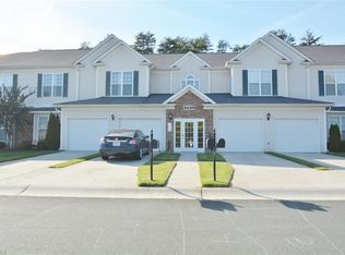 3039 Winston Dr, Burlington, NC 27215