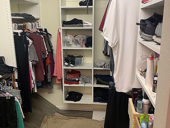Master Closet 