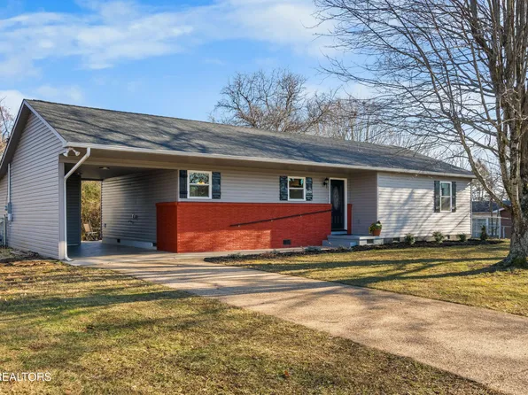 1404 NW Harmony Rd, Knoxville, TN 37912