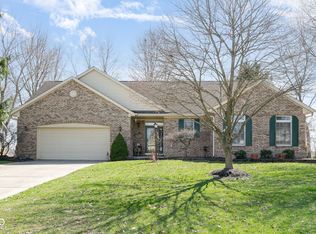 1667 Decourcy Ct, Franklin, IN 46131