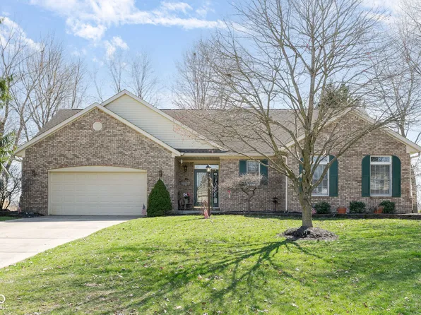 1667 Decourcy Ct, Franklin, IN 46131