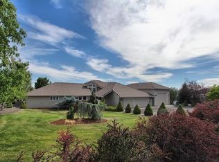 9332 Greenbrier Dr, Klamath Falls, OR 97603