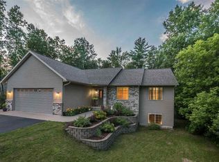 2190 Forest Grove Ave, Kronenwetter, WI 54455