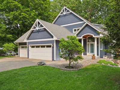 795 Carver Beach Rd, Chanhassen, MN, 55317
