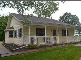 18542 166th St, Canton, MO 63435
