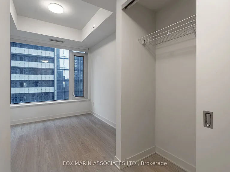 11 Yorkville Ave #802 — Photo 23