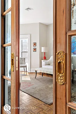 Sold by Cooper & Cooper Real Estate | media 7