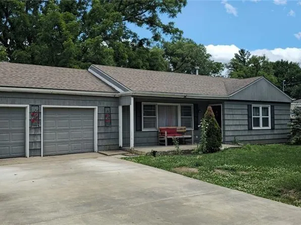 1219 N 63rd Ter, Kansas City, KS 66102