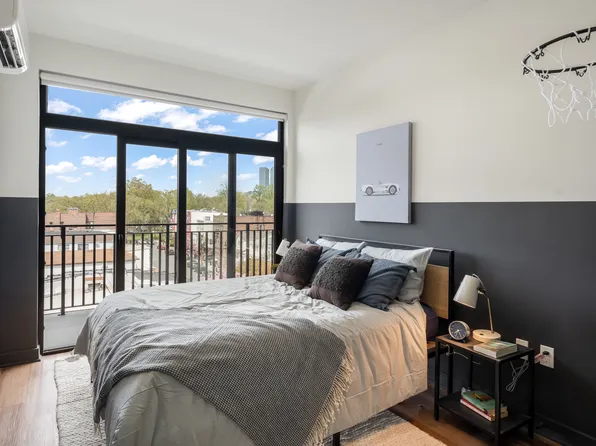 873 Communipaw Avenue image 49 of 90