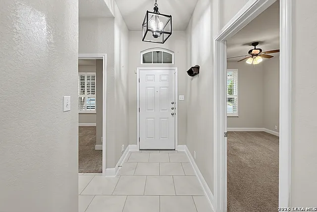 5 bed, 3.0 bath, 2707 sqft, $2,650 — Photo 4