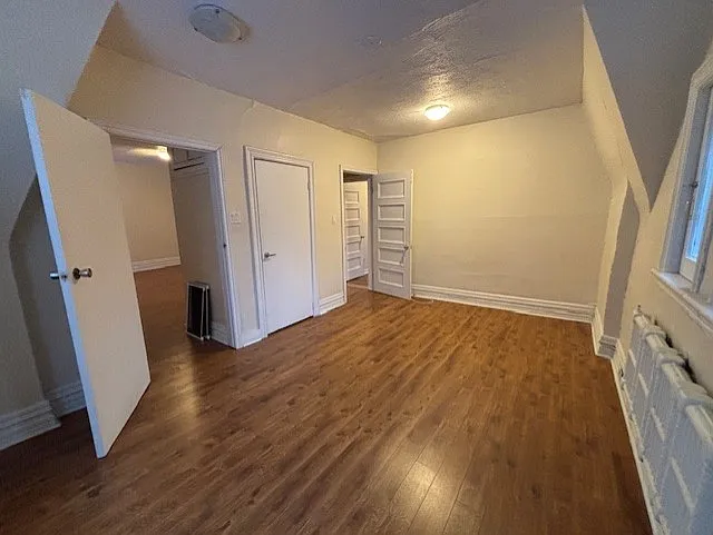 182 Lisgar Street — Photo 3