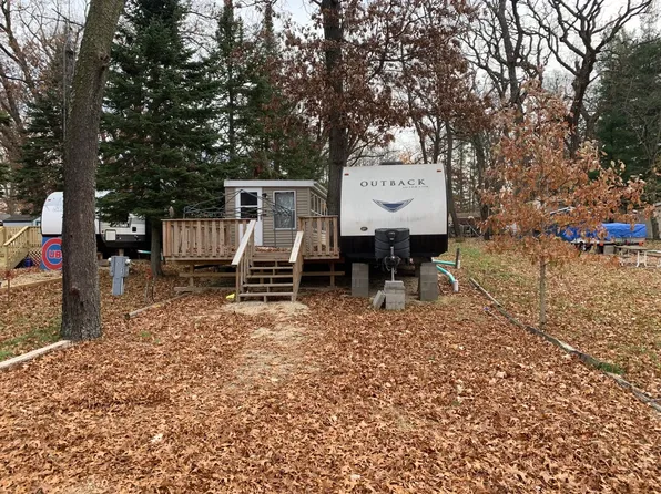 5/23 Woodhaven Dr E, Sublette, IL 61367