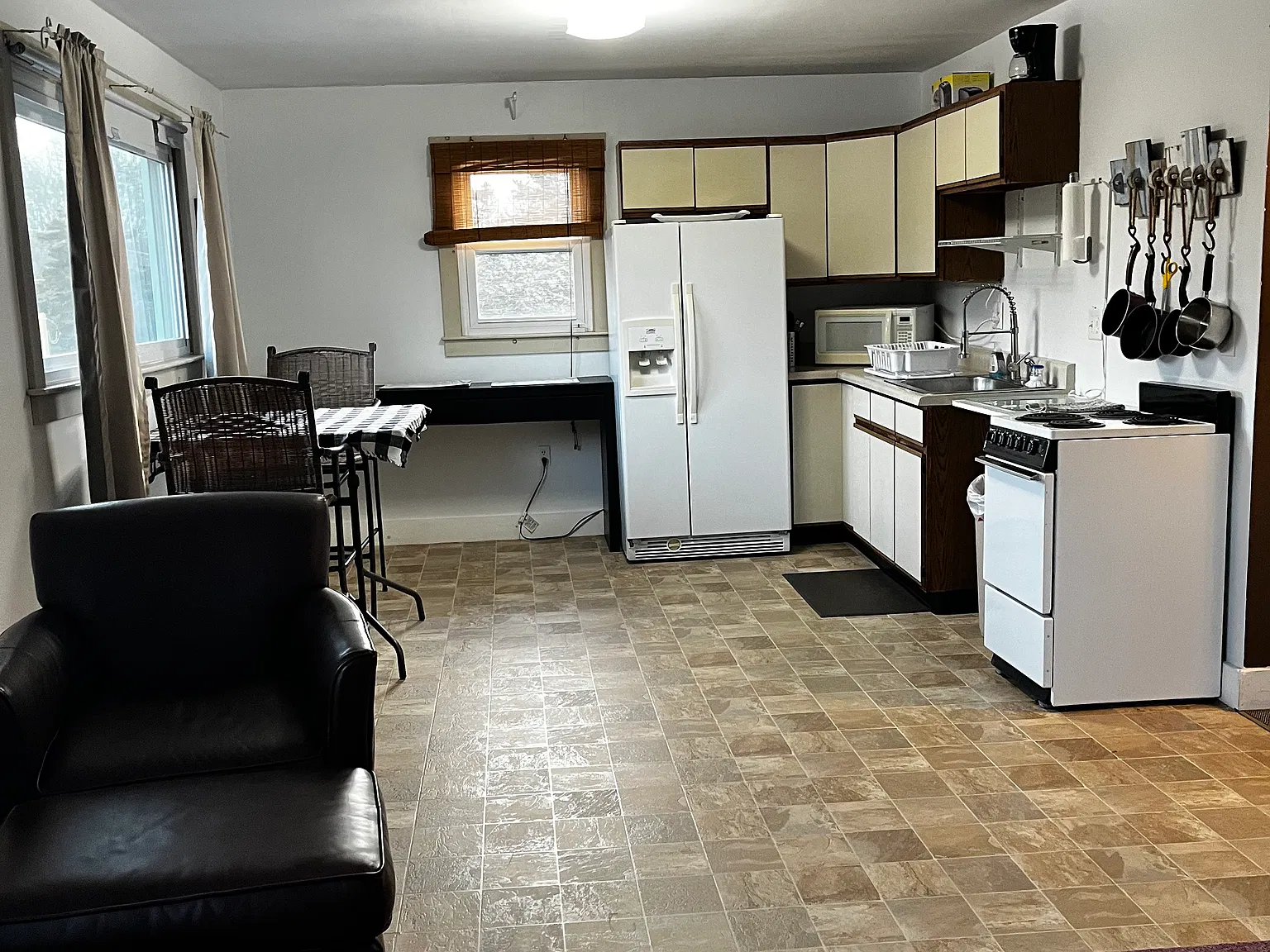113 Hewitt Rd — Photo 4