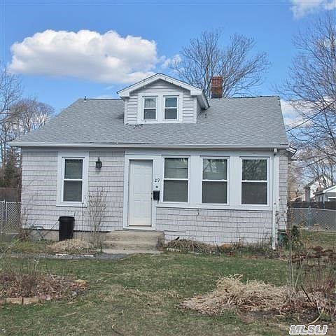 1st image of 29 Overton Ave