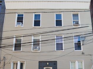 60 Newkirk St #2L, Jersey City, NJ 07306