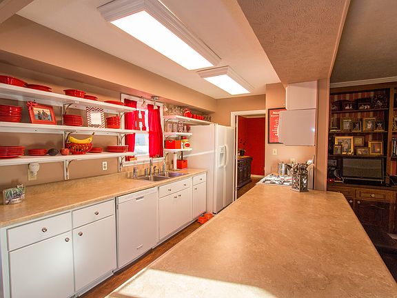 4th image of 4040 Kensington Pl