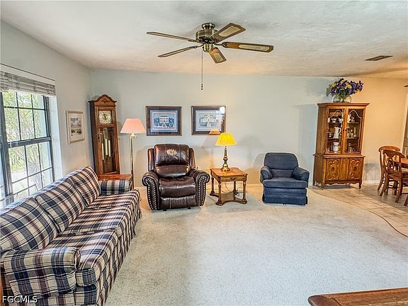 5th image of 75 Hardee St