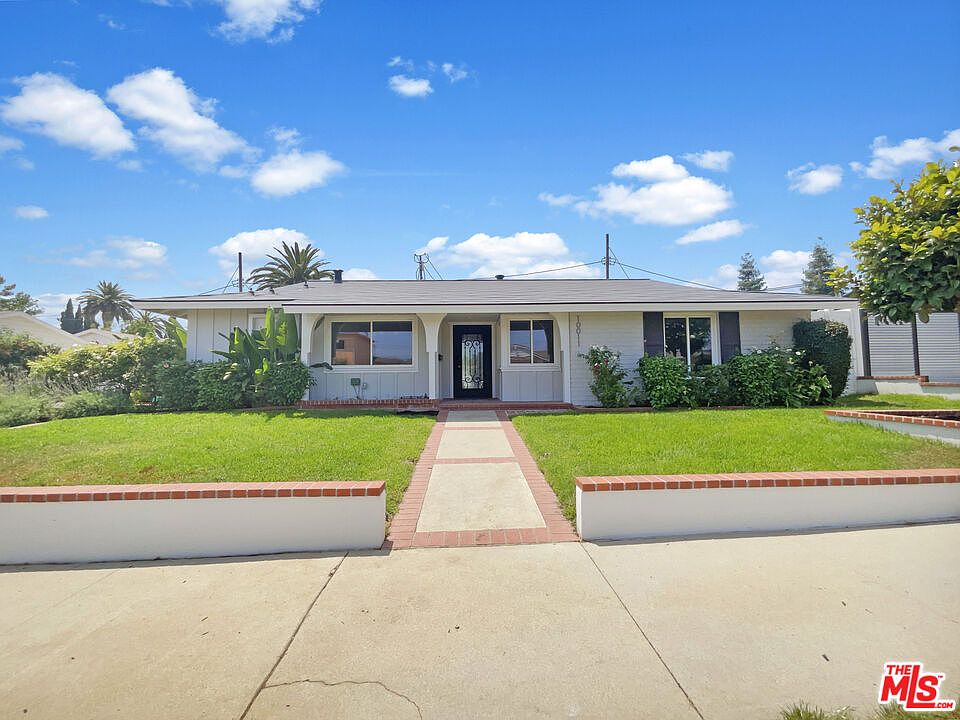 1st image of 10011 Odessa Ave