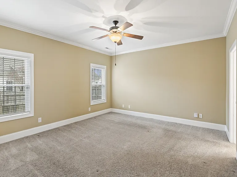1624 Brook Hollow Dr #1-B — Photo 12