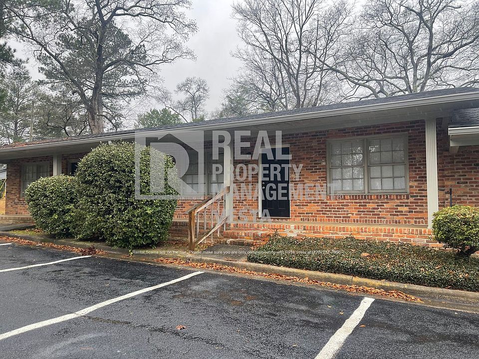 1st image of 406 Russell Pkwy APT 14