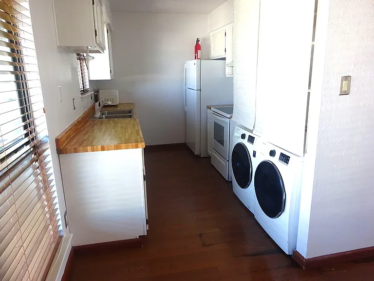 101 Stratford St #205 — Photo 7