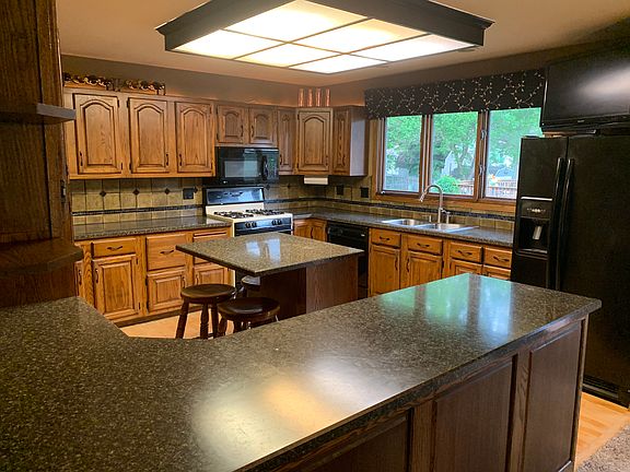 Open Concept Kitchen Dining 