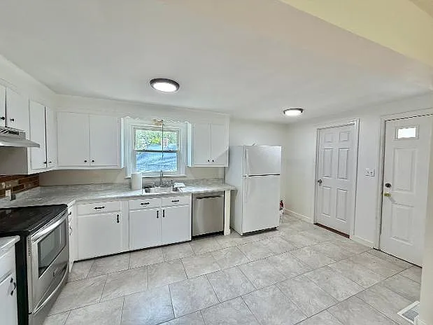 58 Barton Cir