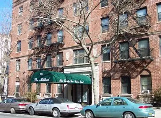 Sold by Corcoran | media 16