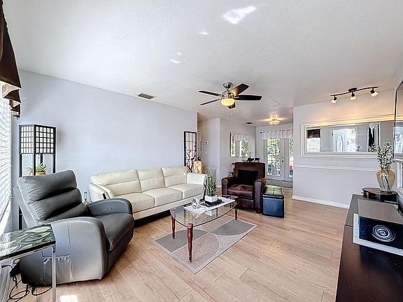 4th image of 6293 NW 27th Street