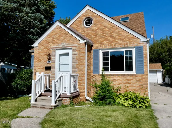 146 Jennings Rd, Rossford, OH 43460