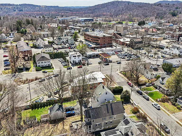 325 Manville #201 — Photo 32