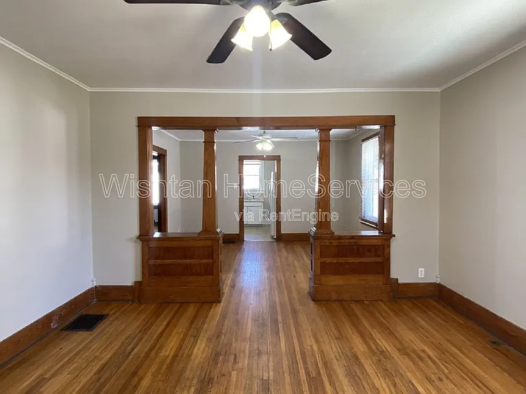 522 W Murray St — Photo 5