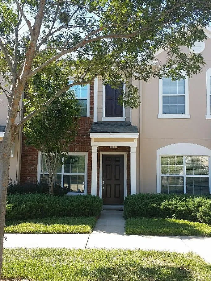 2 bed, 2.5 bath, 1248 sqft, $1,675 — Photo 1