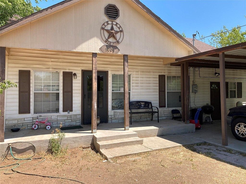 1005 SE 8 1/2 St, Mineral Wells, TX 76067 Zillow