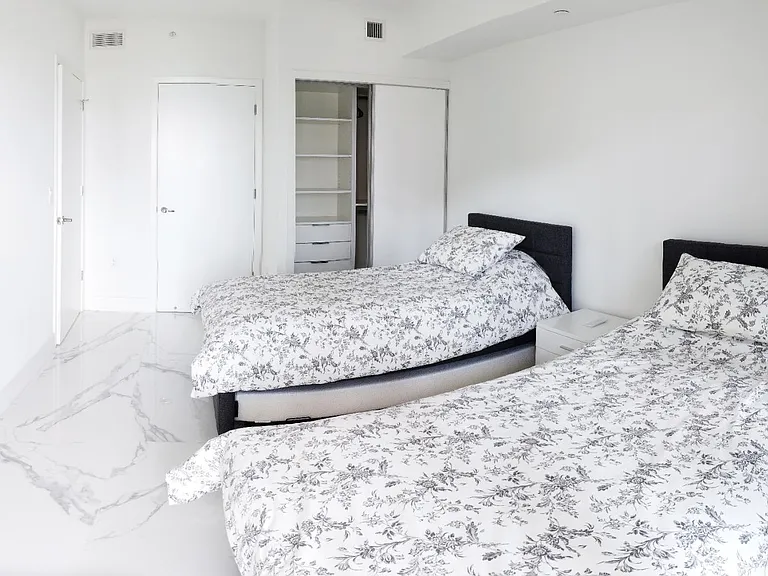 1010 Brickell Ave #2304 — Photo 7