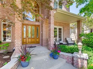 1160 Biscay Ct, Aurora, IL 60502