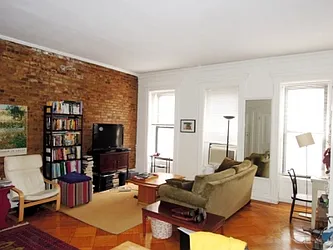 Rented by R New York