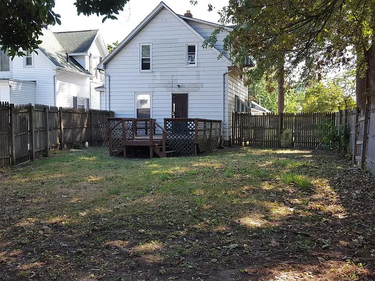 Huge yard with privacy fences