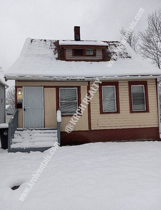 1st image of 4134 E 142nd St