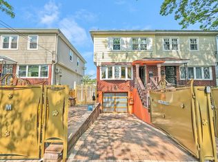 145-18 230th St, Springfield Gardens, NY 11413