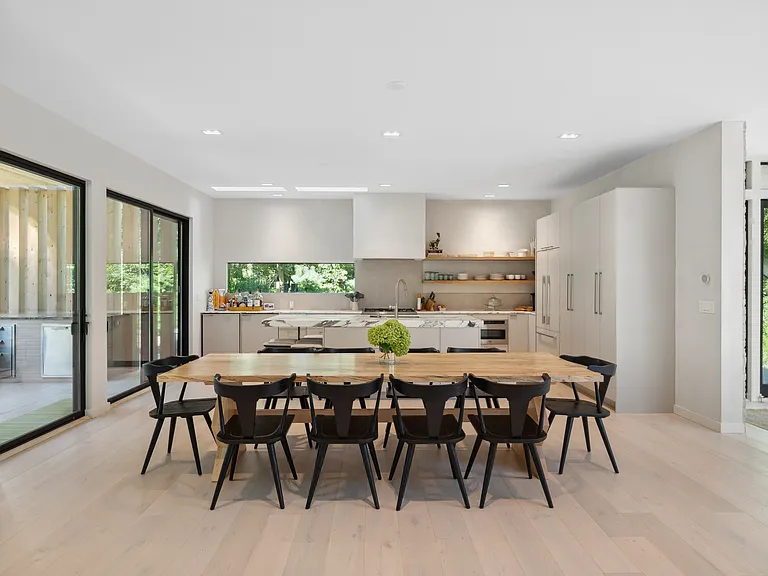 9 Oyster Shores Rd — Photo 12
