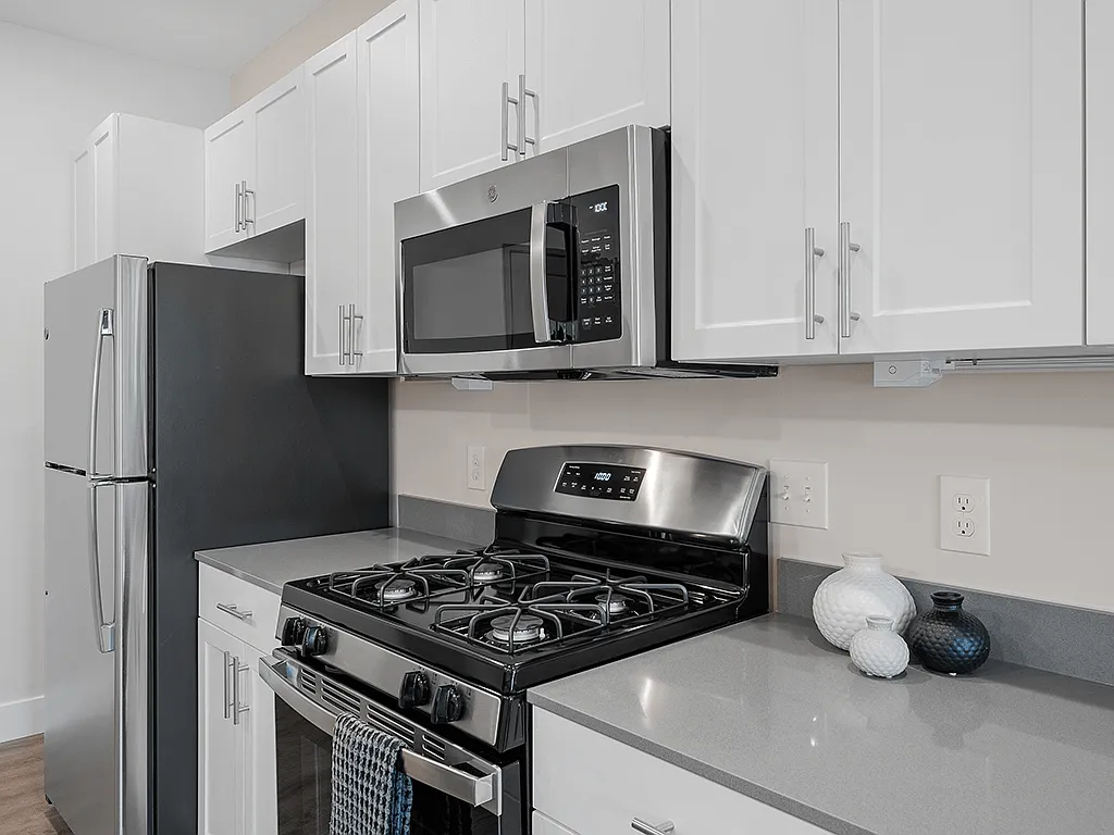 Harmony Lake Apartment Homes — Photo 2