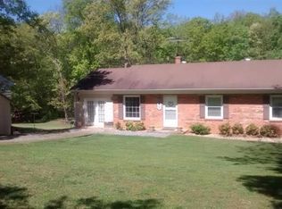 14741 Rockford School Rd, Hurt, VA 24563