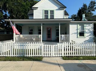 704 Downing St #B, New Smyrna Beach, FL 32168