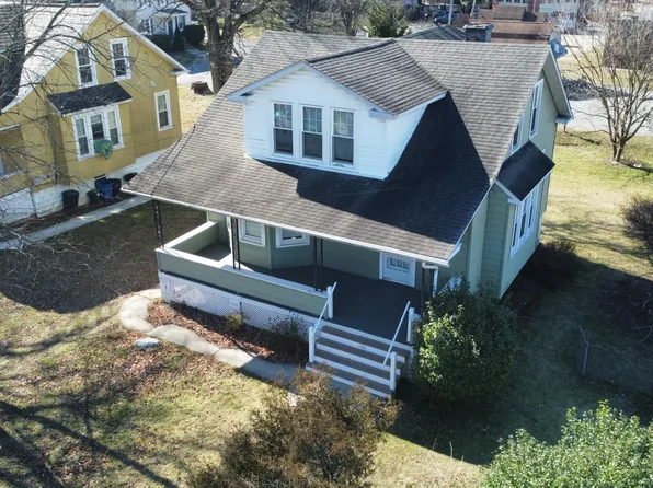 126 Smithwood Ave APT 1, Catonsville, MD 21228