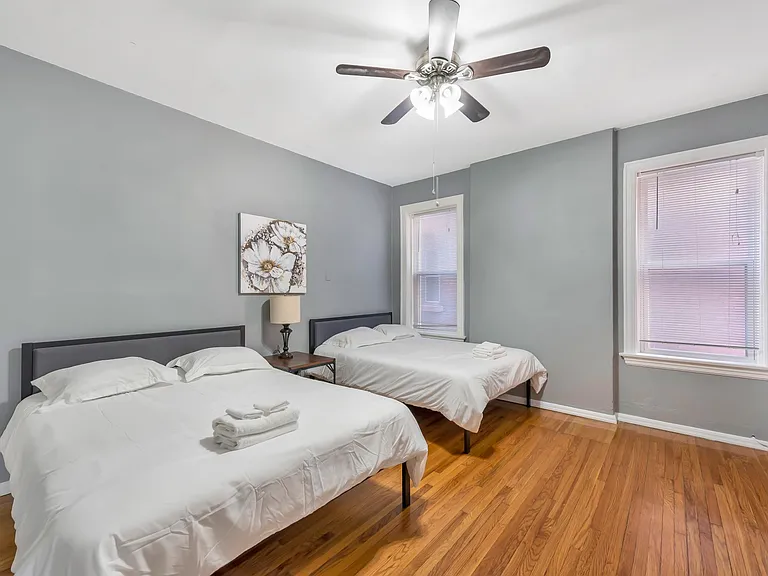 2107 Russell Blvd #1E — Photo 12