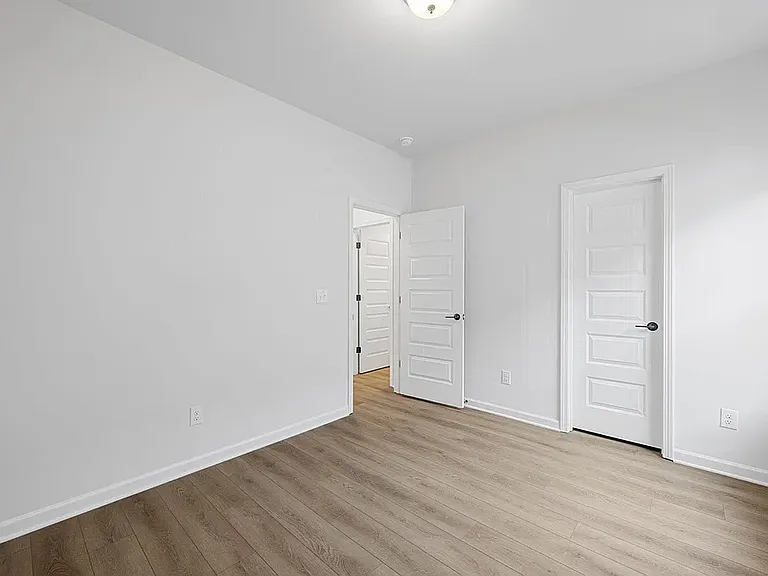 4923 Hazelnut Ln — Photo 31