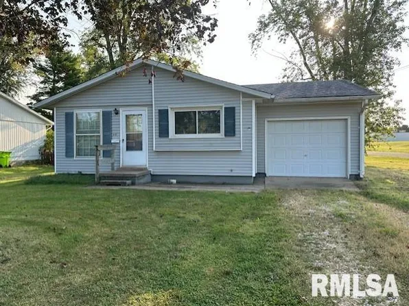 610 Gladstone St, Jacksonville, IL 62650