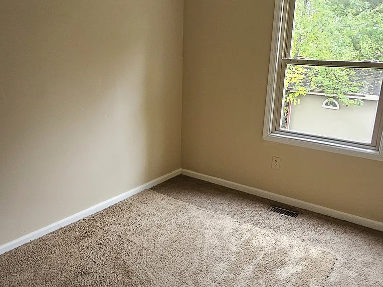 5399 Sedalia Dr — Photo 1