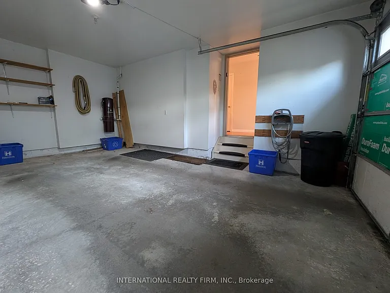 69 Periwinkle Dr — Photo 22